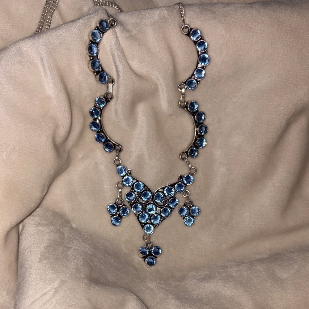 Elegant Blue Gemstone and silver Necklace